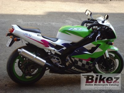 1999 Kawasaki ZXR 400 photo